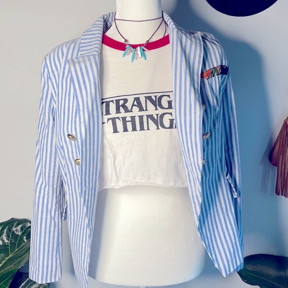 Upcycled Stranger things crop - Picture 2 of 2